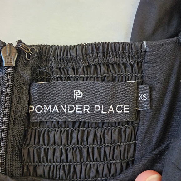 Tuckernuck Pomander Place Annie Smocked Puff Balloon Sleeve Mini Dress Size XS - Picture 8 of 10